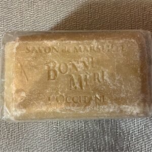 L'OCCITANE Bonne Mère Soap - Tan